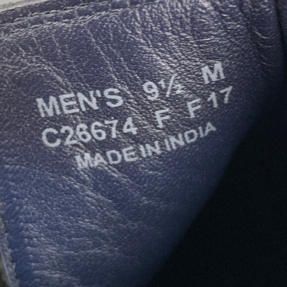 COLE HAAN Size 9.5 Grey Charcoal Solid Suede Ankle Boots - Picture 8 of 9